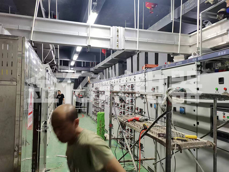 母线槽施工现场