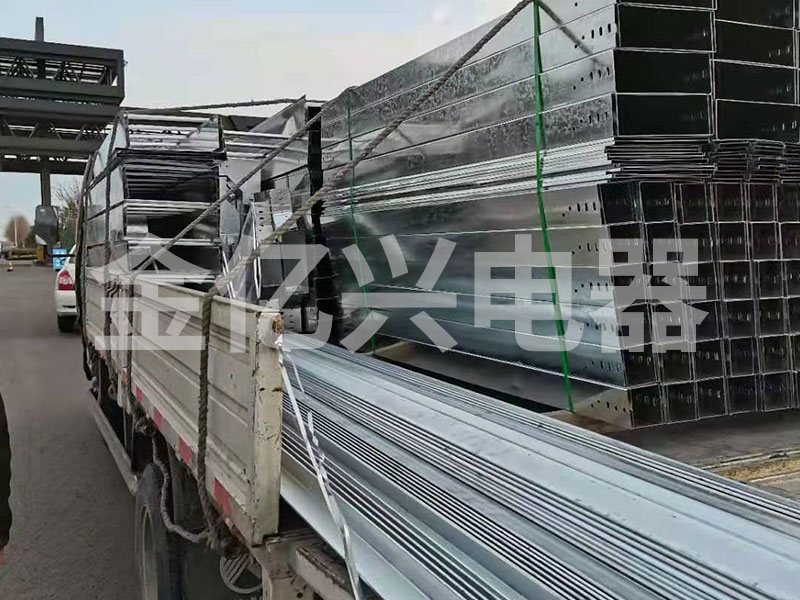 青钢热镀锌桥架